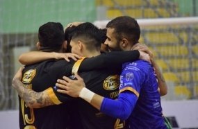 Joaçaba Futsal vence o Blumenau e assume vice-liderança 