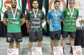 Tênis de Mesa de Joaçaba conquista 8 medalhas no Circuito Estadual