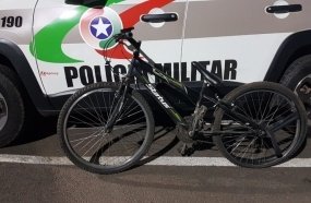 Indivíduos são presos após furtarem bicicleta de adolescente 