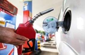 Petrobras anuncia nova redução no preço de venda da gasolina 