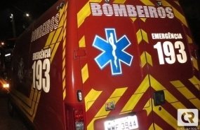 Mulher é encontrada caída em via pública com ferimentos graves 