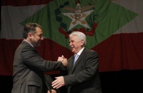 Deputado Moacir Sopelsa assume interinamente o Governo de SC