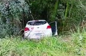 Motorista é preso por embriaguez após saída de pista na BR-282