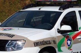Gestante é agredida pelo marido com cadeirada nas costas 