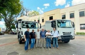 Prefeitura de Joaçaba adquire mais dois caminhões caçamba