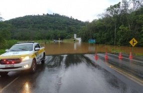 Interditado Trevo da Pedreira Triângulo, entre Luzerna e Ibicaré
