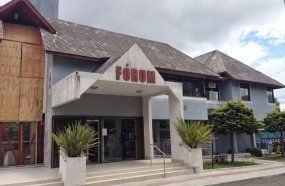 Mulher condenada por injúria racial prestará serviços comunitários