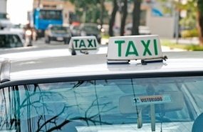 Caminhoneiros e taxistas recebem auxílio nesta terça-feira