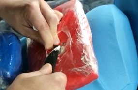 Passageira de ônibus é pressa com R$ 160 mil em cocaína e crack
