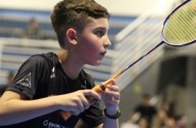 Joaçaba conquista 26 medalhas no Estadual de badminton 