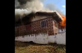 Casal morre carbonizado durante incêndio em residência 