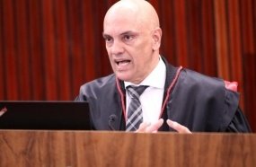 Moraes determina que PRF desbloqueie rodovias imediatamente