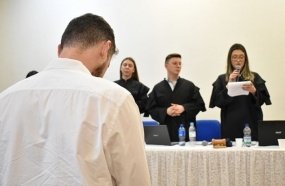 Júri simulado é realizado por acadêmicos de Direito da Unoesc 