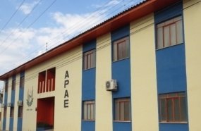 Apae suspende transporte de alunos de Joaçaba por falta de recursos