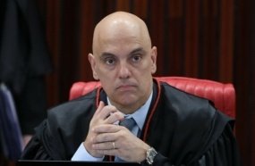 Moraes determina prisão do ex-comandante da PM e de Anderson Torres