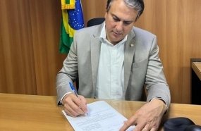 Piso nacional dos professores sobe para R$ 4.420,55