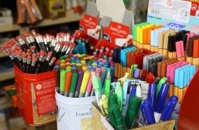 Procon Joaçaba divulga pesquisa de preços do material escolar