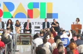Lei transforma agentes comunitários em profissionais de saúde