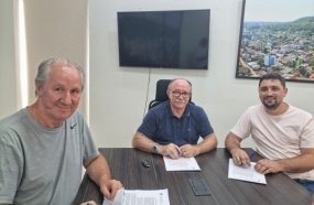 Prefeitura de Joaçaba incentiva a Cultura com repasse financeiro ao Teatro
