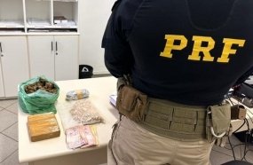 Mulher é presa com 2 kg de drogas após ter carro abordado em Joaçaba