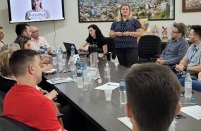 Alunos de Joaçaba terão aulas de empreendedorismo, inovação e programação