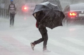 Ciclone provoca chuva persistente e volumosa entre domingo e segunda