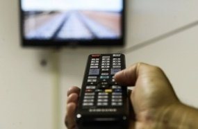 Famílias de baixa renda podem solicitar parabólica digital gratuita 