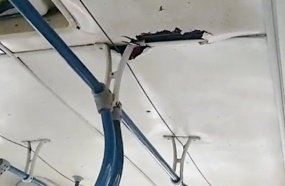 Usuários reclamam de goteiras em ônibus da Estrelatur 