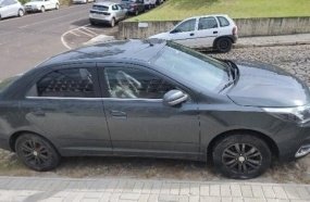 Motorista é preso com carro que alugou há mais de 5 anos 
