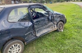 Jovem acaba ferido após colisão no trevo de Catanduvas 