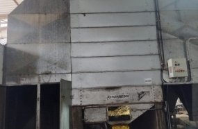 Bombeiros levam 5 horas para combater incêndio em secador de grãos