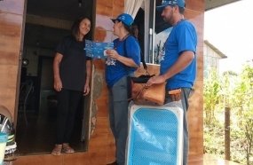 Celesc entrega equipamentos mais eficientes para famílias de baixa renda