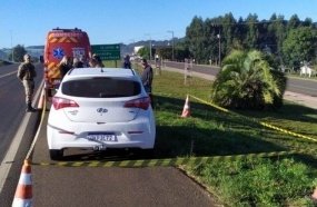 Homem é encontrado morto dentro de carro às margens da BR-282