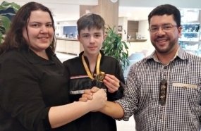 Aluno de Treze Tílias conquista medalha de ouro na Olimpíada de Matemática