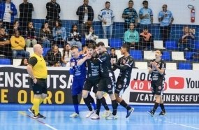 Joaçaba Futsal vence o São Francisco e assume a liderança da Série Ouro