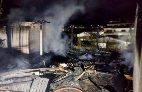 Casa é destruída por incêndio criminoso em Fraiburgo