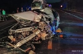 Motorista morre após colisão frontal entre veículos na BR-282 