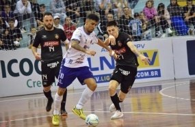 Joaçaba Futsal é superado pelo Magnus por 7 a 1 