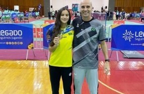 Atleta de Joaçaba é medalhista no Pan-americano Junior de Badminton 