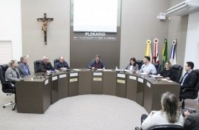Audiência pública define encaminhamentos para cirurgias de ortopedia no HUST