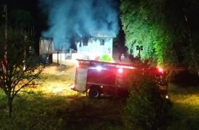 Casa é destruída por incêndio em Herval d´Oeste 