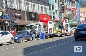 Mulher é atropelada por carro ao atravessar a rua em Joaçaba