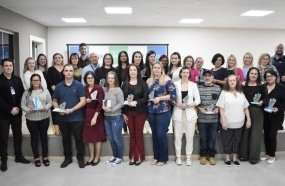 Colaboradores do HUST são homenageados pelo tempo de serviço
