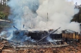 Mais uma casa é consumida por um incêndio na região