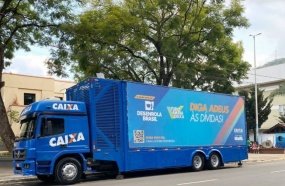 Caminhão da Caixa chega à Joaçaba para negociação de dívidas
