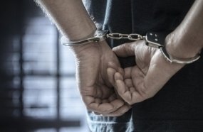 Homem é condenado por estuprar, coagir e guardar material pornográfico de adolescente 