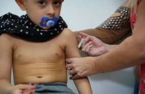 Mais de 37 mil crianças e adolescentes atualizaram a caderneta de vacinação