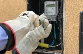STF mantém decisão que proíbe Celesc de fornecer energia elétrica em imóveis irregulares