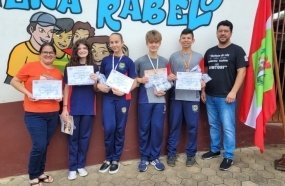 Alunos de Treze Tílias são homenageados por desempenho na Olimpíada de Astronomia e Astronáutica  
