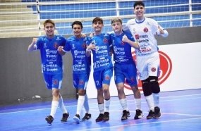 Equipe Sub-15 do Joaçaba Futsal disputa a final da Liga Catarinense 